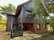 5 Bedroom House in Vaalkop Dam