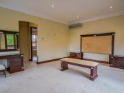 5 Bedroom House in Woodhill