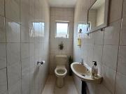 5 Bedroom House in Woodview