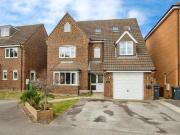 5 Bedroom House Leeds Leeds 94131654