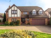 5 Bedroom House Luton Luton 90179341