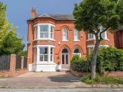 5 Bedroom House Nottingham Nottinghamshire 92720353