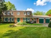 5 Bedroom House Oakville ON 100444128