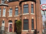 5 bedroom house of multiple occupation to rent