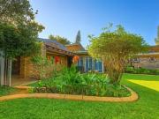 5 bedroom house on the market in wat.