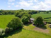 5 Bedroom House Rusper West Sussex LS95026782