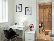 5 bedroom house share for rent in Meyer Street Stockport SK3