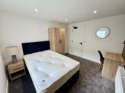 5 bedroom house share to rent