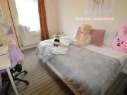 5 bedroom house share to rent