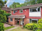 5 Bedroom House Slough Slough 93843813