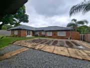 5 Bedroom House To Let in Rooihuiskraal