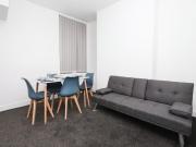 5 bedroom House To Let Total Size: 1411 SQ FT