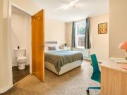 5 bedroom house to rent