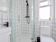 5 bedroom house to rent