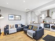 5 bedroom house to rent