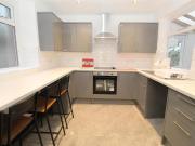 5 bedroom house to rent