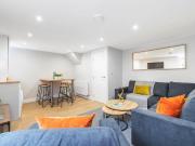 5 bedroom house to rent