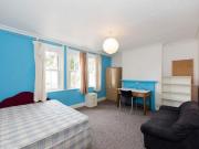 5 bedroom house to rent