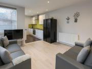 5 bedroom house to rent