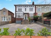 5 bedroom house to rent