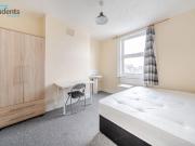 5 bedroom house to rent