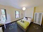 5 bedroom house to rent