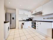 5 bedroom house to rent