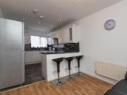 5 bedroom house to rent