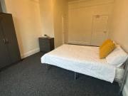 5 bedroom house to rent