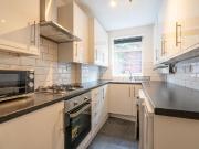 5 bedroom house to rent