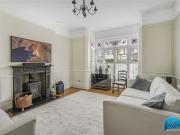 5 bedroom house to rent