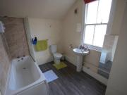 5 bedroom house to rent