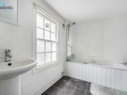 5 bedroom house to rent