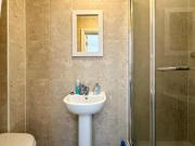 5 bedroom house to rent