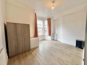 5 bedroom house to rent