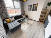 5 bedroom house to rent