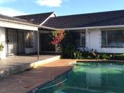 6 Bedroom House To Rent in Farrarmere