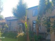 5 Bedroom house to rent in Weltevreden Park, Roodepoort