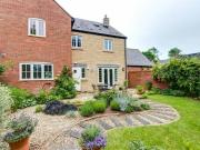 5 Bedroom House Warwickshire Warwickshire 93082340