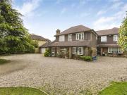 5 Bedroom House Welwyn Hertfordshire 90737728