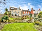 5 Bedroom House Whiteshill Whiteshill 89972916