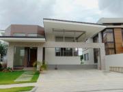 5 Bedroom House With Swimming Pool F.A. 562.60 sqm 5 Bedroom House With Swimming Pool F.A. 562.60 sqm