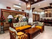 5 Bedroom House with Swimming Pool for Sale in Banilad