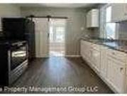 5 bedroom in Minneapolis MN 55411