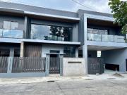 5 bedroom Luxury House and Lot for sale located at Clark...