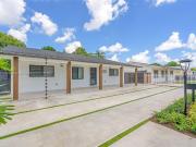 5 bedroom luxury Villa for sale in Hialeah, Florida