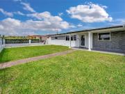 5 bedroom luxury Villa for sale in Hialeah, Florida