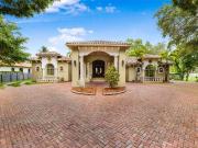 5 bedroom luxury Villa for sale in Miami, Florida