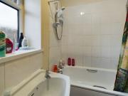 5 Bedroom Maisonette