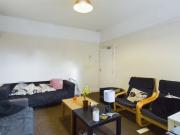 5 Bedroom Maisonette